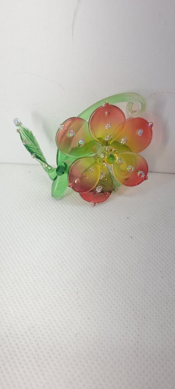 Garden Of Glass “Robins Pretty Perch” Ashton drake Heirloom Ornaments